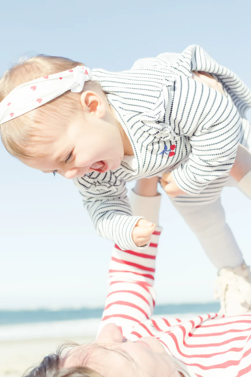 Séance photo bébé à la plage — Amour et Lumière, Bassin d'Arcachon